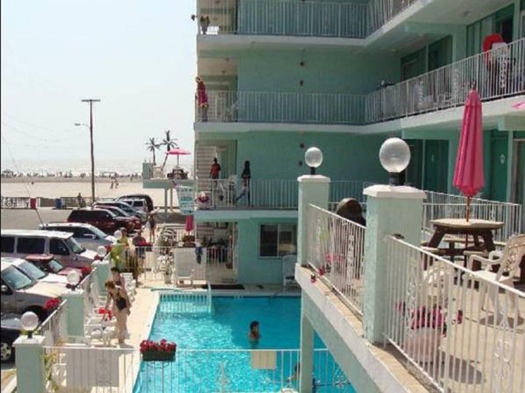 Four Winds Condo Motel Wildwood Crest Oda fotoğraf